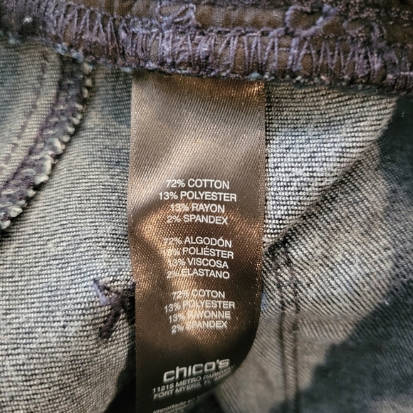 Chico's So Slimming Straight Leg Studded Pocket Jeans Chico's Size 00 - Picture 11 of 13